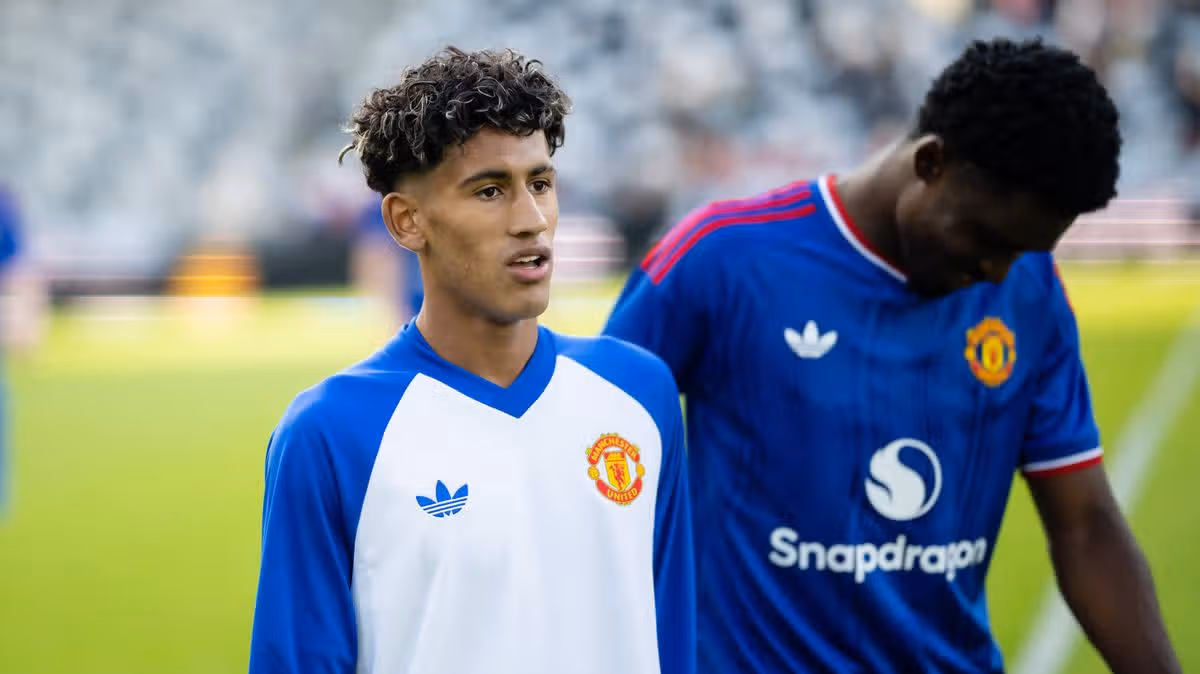JJ Gabriel saat bersiap bersama skuad Manchester United