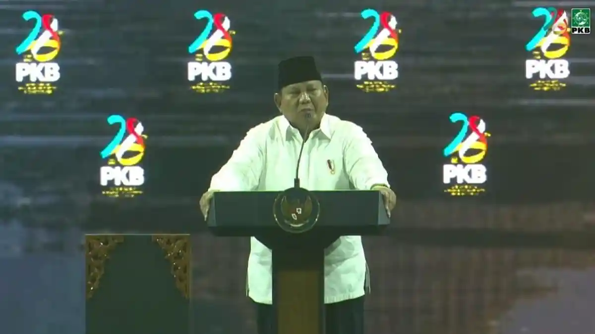Anggota Dewan Pers Abdul Manan memberikan tanggapan terkait ucapan londo ireng