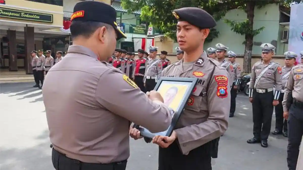Anggota polisi Polres Lumajang dipecat usai tidak masuk kantor selama 30 hari berturut-turut