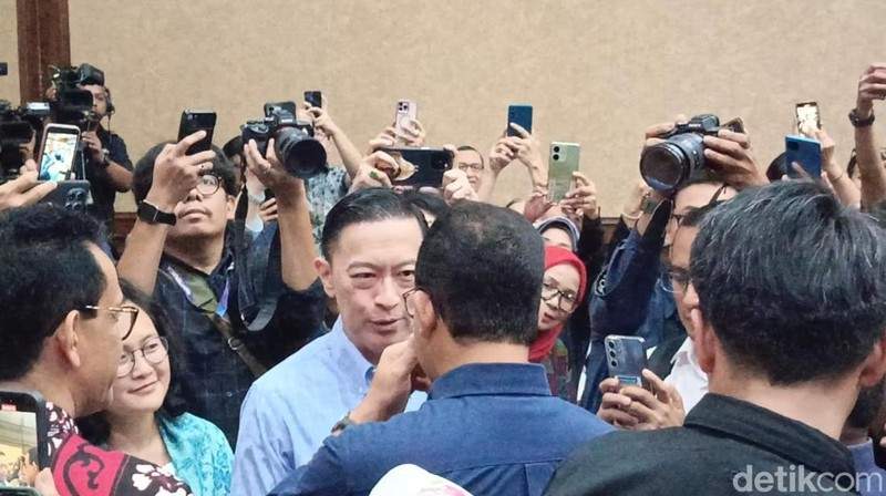 Anies Baswedan hadir dalam sidang pleidoi Tom Lembong di Pengadilan Tipikor Jakarta