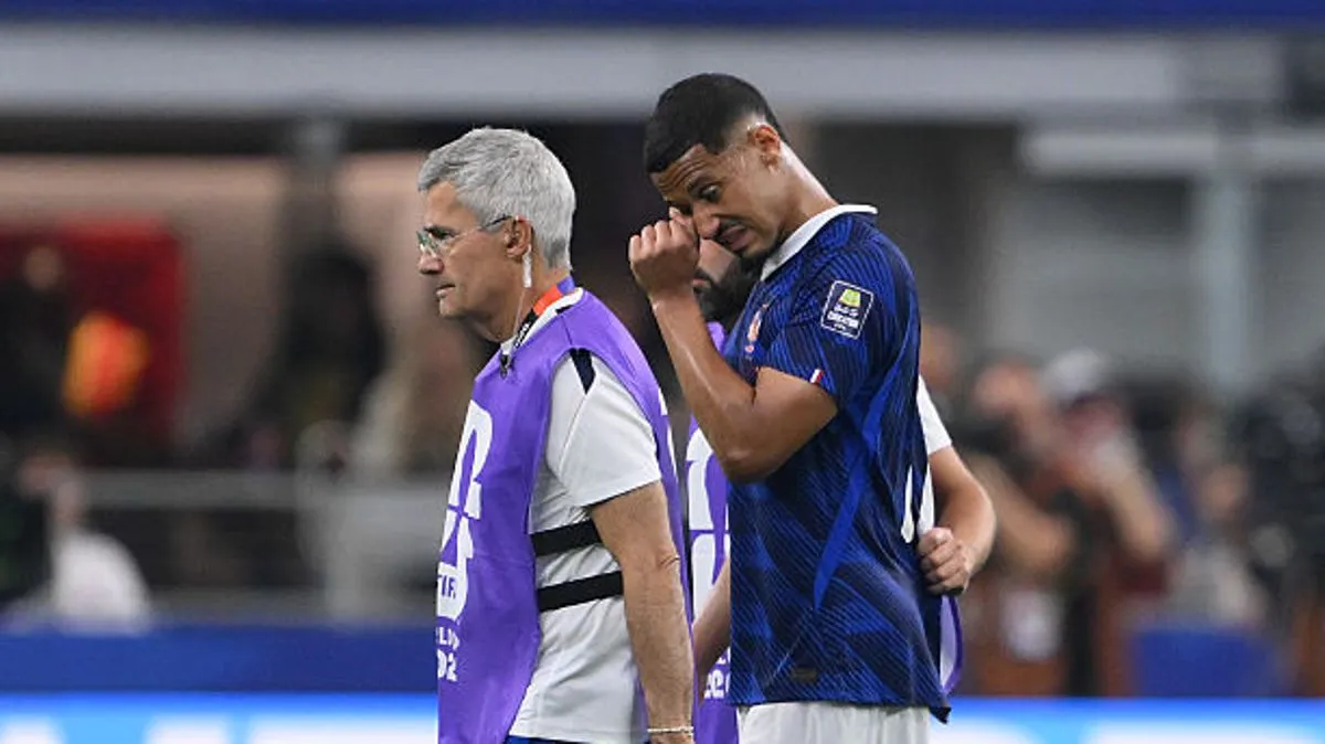 Kabar Buruk Arsenal, William Saliba Alami Cedera Punggung Parah