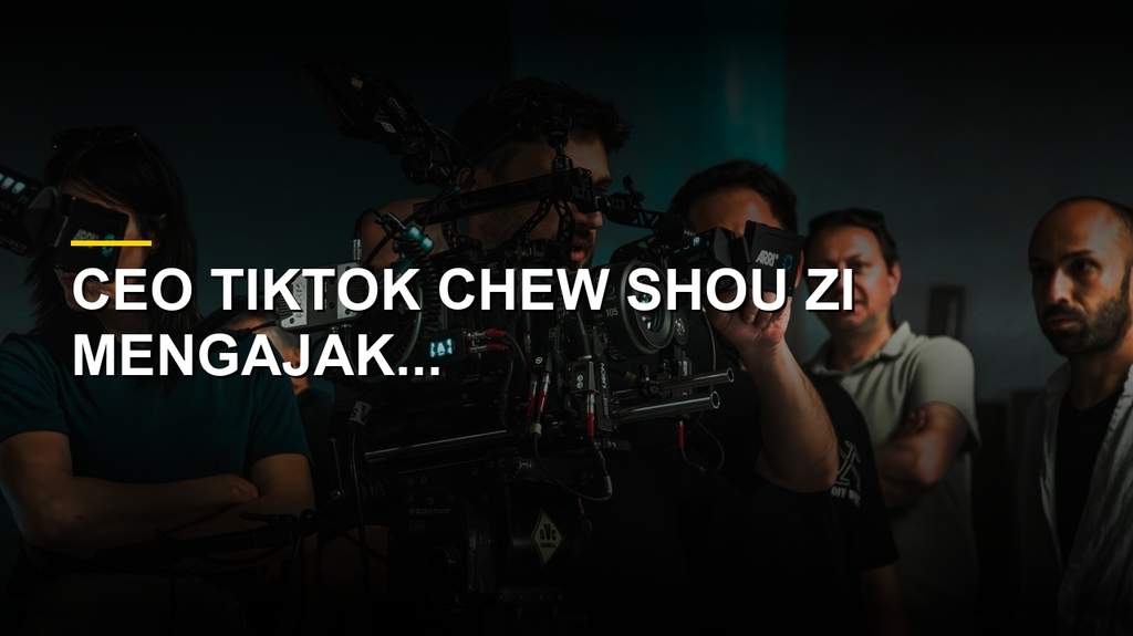 CEO TikTok Chew Shou Zi saat menyampaikan pidato di acara wisuda NTU.