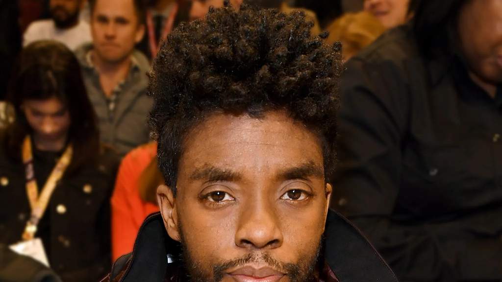 Mendiang Chadwick Boseman dan istrinya Taylor Simone Ledward