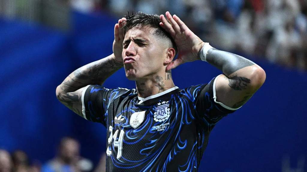 Chelsea Hapus Unggahan Enzo Fernandez Usai Dikecam Pendukung Inggris