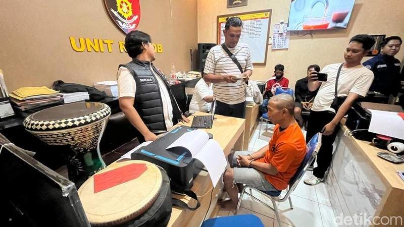 Ilustrasi Dapur MBG di Mojokerto yang gagal beroperasi karena perabotan dicuri maling