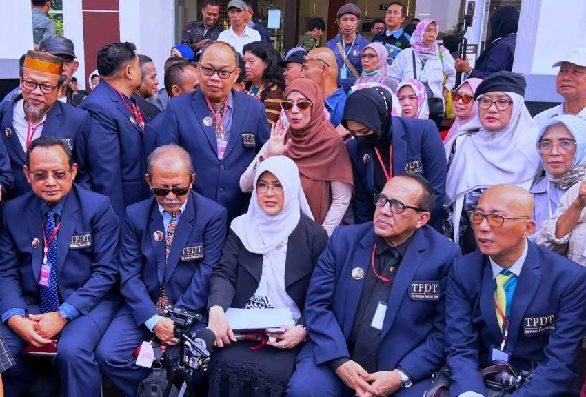 Dokter Tifa saat menjalani sidang eksepsi perkara ijazah Jokowi di Pengadilan Negeri Jakarta Timur