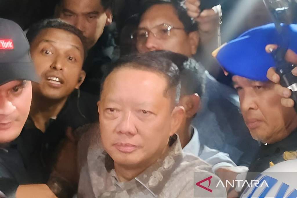 Febrie Adriansyah ditahan di Rutan KPK usai ditetapkan tersangka TPPU
