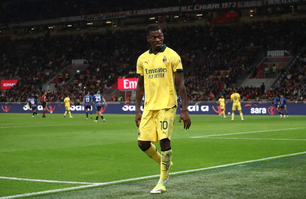 Gleison Bremer dan Rafael Leao diincar klub Turki Galatasaray dan Fenerbahce