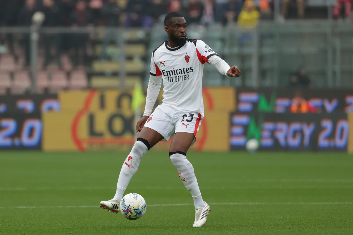 AC Milan dan Lazio bahas opsi tukar guling Fikayo Tomori dengan Nuno Tavares