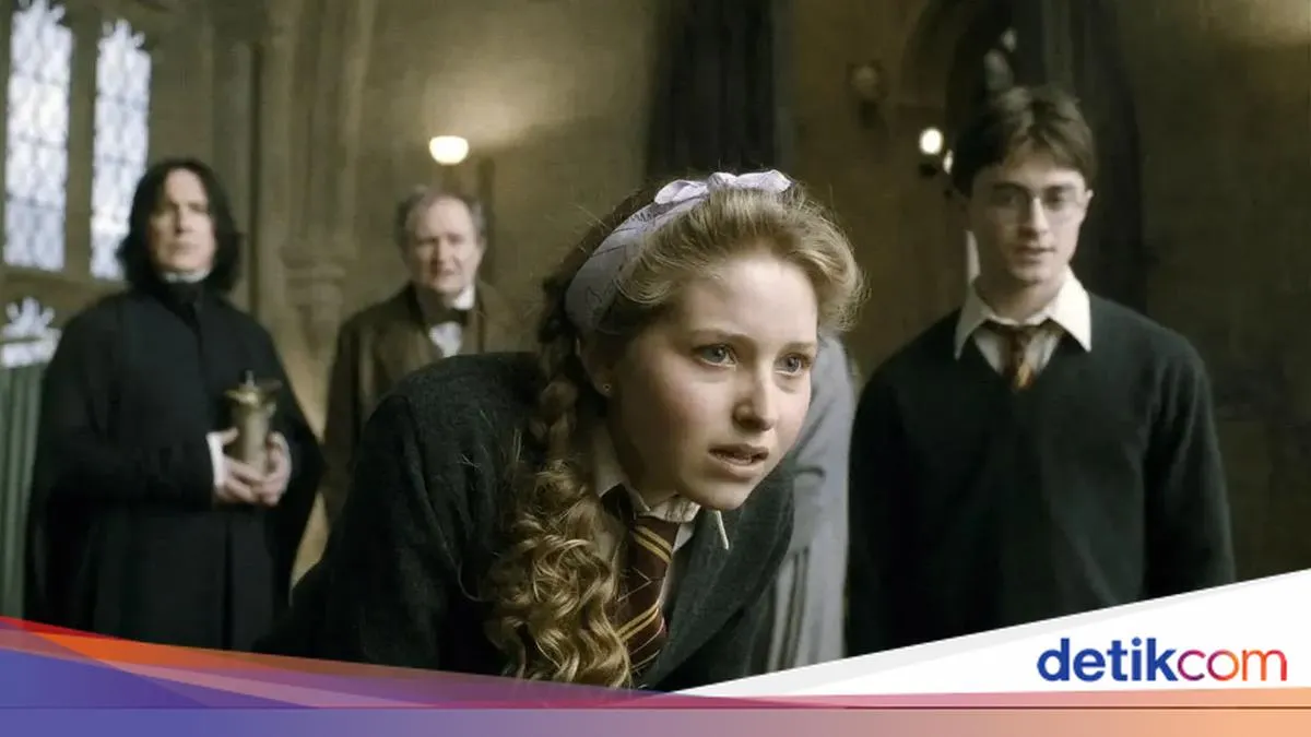 Aktris Harry Potter Jesse Cave sukses meraup cuan besar dari OnlyFans