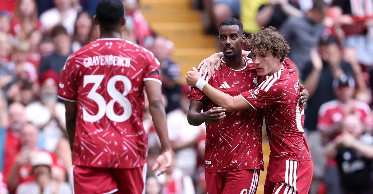Alexander Isak penyerang Liverpool saat sesi latihan pramusim jelang Premier League