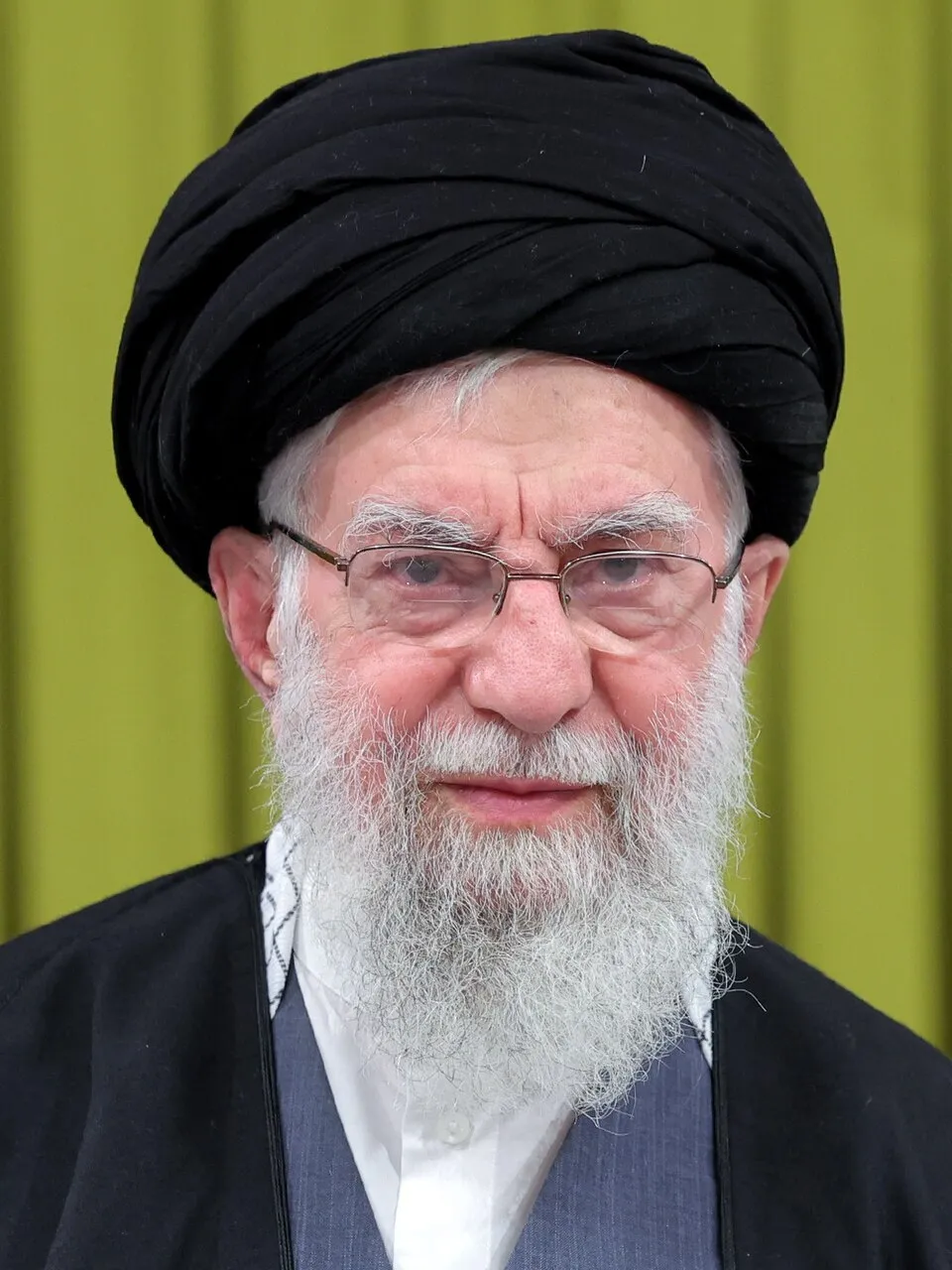 Ilustrasi suasana Kota Teheran pasca serangan udara yang menewaskan Ali Khamenei