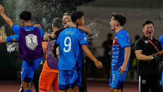 Timnas Filipina merayakan gol saat melawan Laos di ASEAN Championship 2026