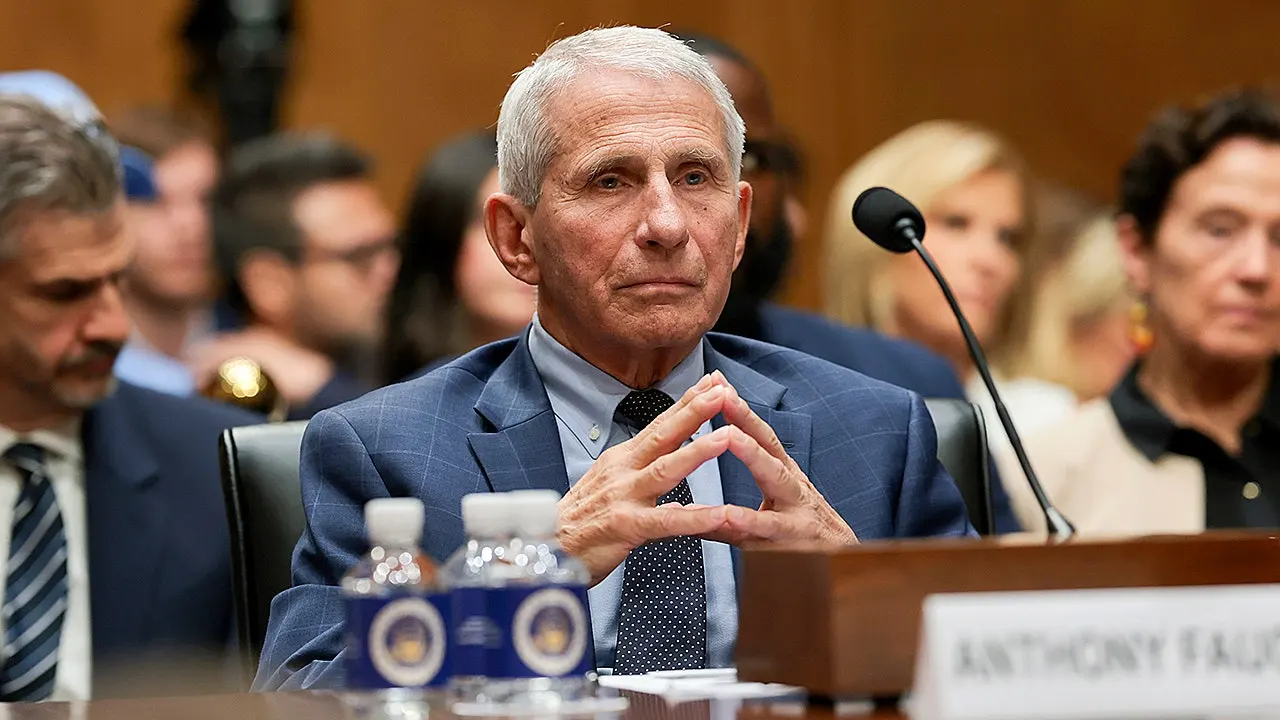 Anthony Fauci menghadiri sidang dengar pendapat di Senat Amerika Serikat
