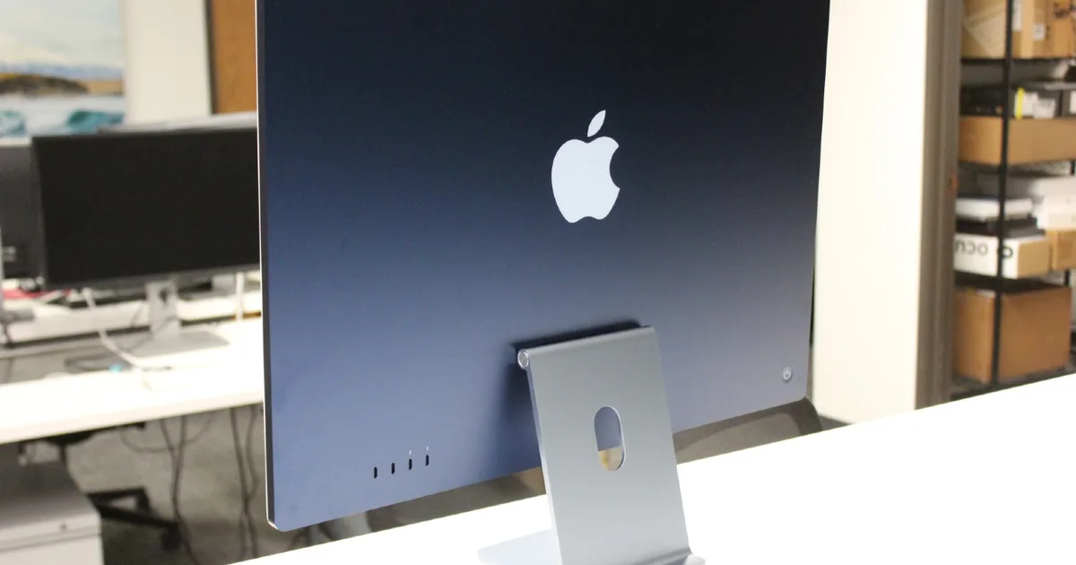 Ilustrasi komputer iMac berlayar OLED buatan Apple