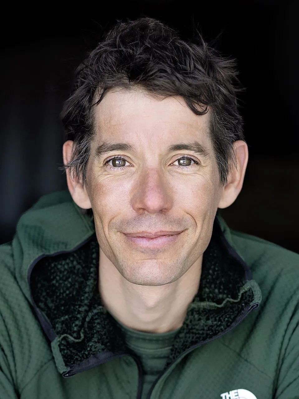 Ilustrasi profil Alex Honnold pemanjat tebing legendaris dunia