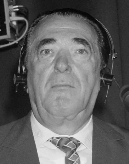 Ilustrasi biografi Robert Maxwell sebagai taipan media dan politikus Inggris