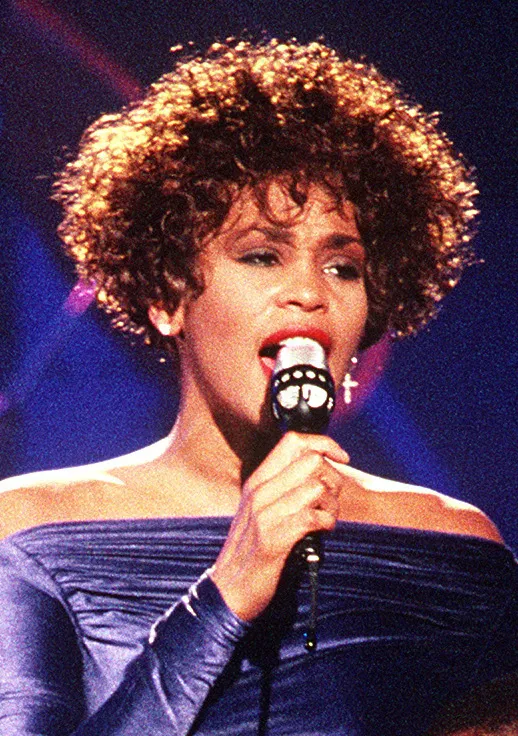 Potret Whitney Houston sebagai ikon musik dunia