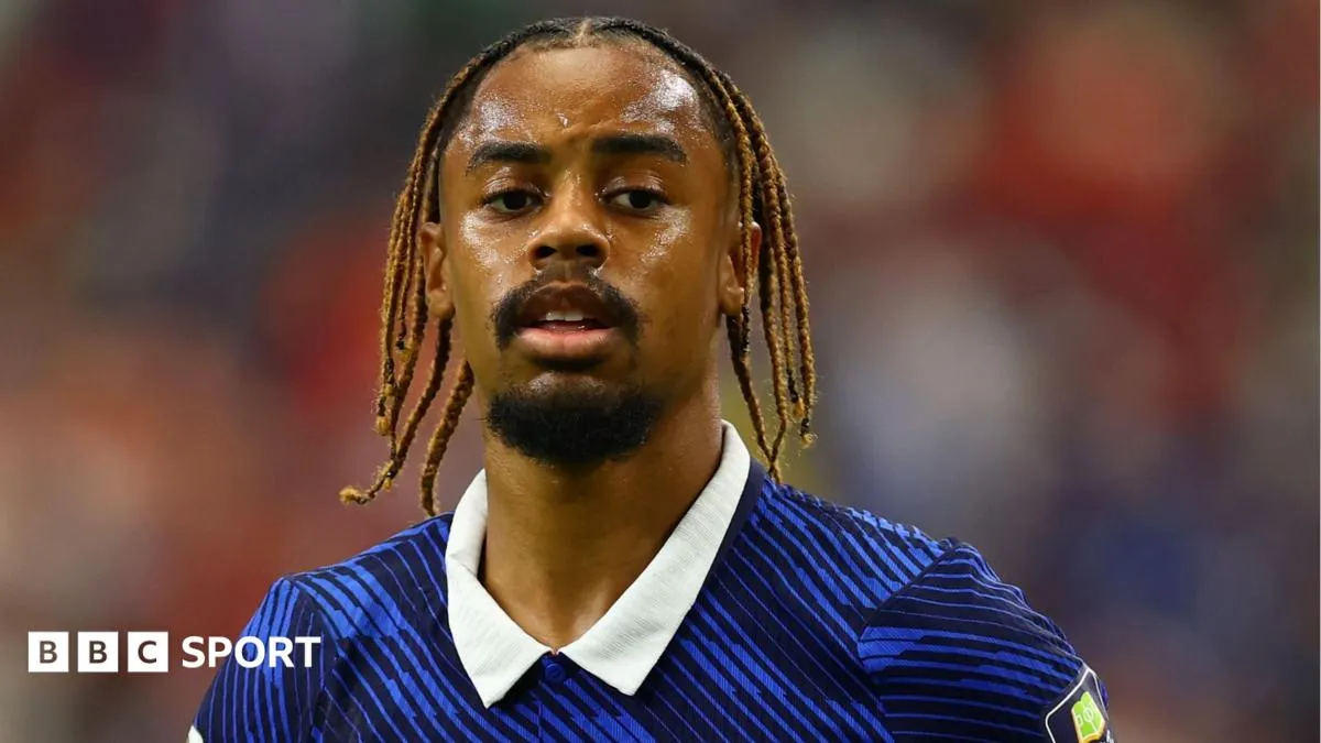 Bradley Barcola absen di laga PSG dan dikabarkan diminati Liverpool di bursa transfer