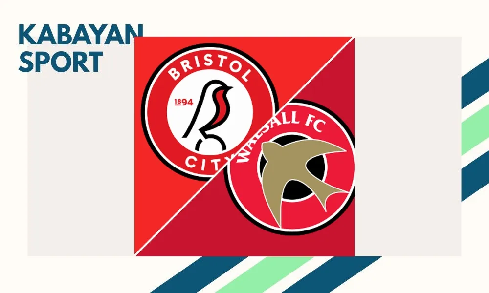 Pemain Walsall merayakan gol kemenangan atas Bristol City di Ashton Gate