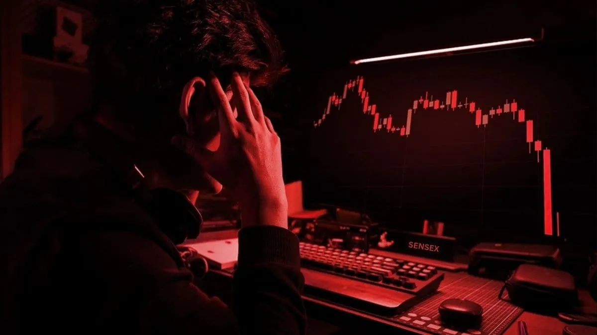 Grafik pergerakan bursa saham India Sensex dan Nifty akibat lonjakan harga minyak mentah