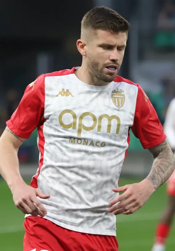 Foto profil Caio Henrique, pesepak bola profesional asal Brasil