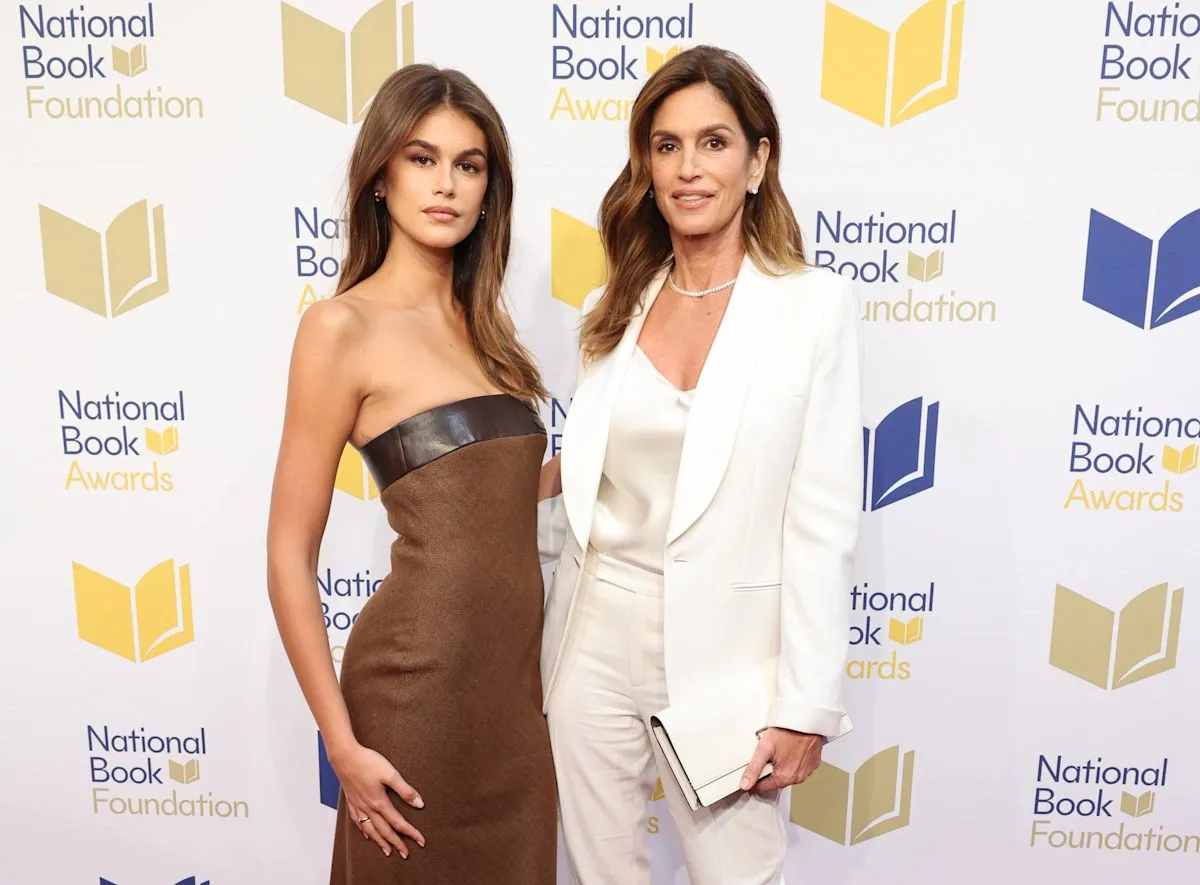 Kaia Gerber saat menghadiri acara hiburan publik di Los Angeles