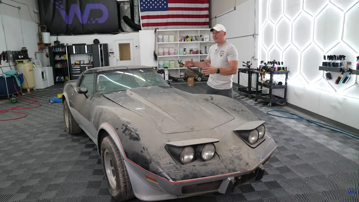 WD Detailing merestorasi Chevrolet Corvette 1978 setelah mangkrak 20 tahun