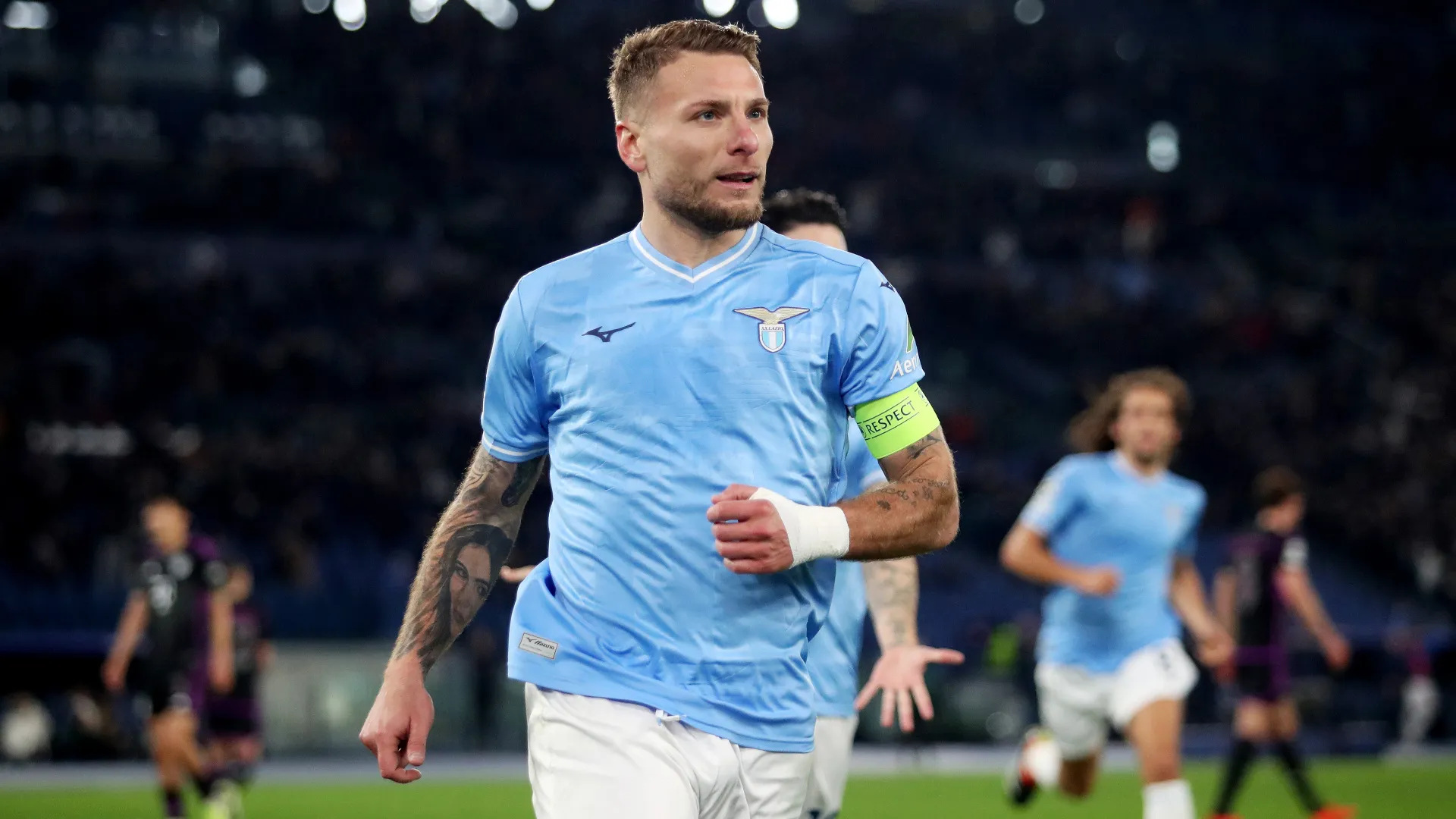Ciro Immobile merayakan gol dalam pertandingan Serie A