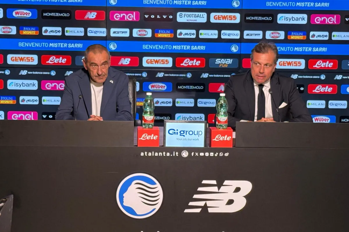 Maurizio Sarri memimpin sesi latihan Atalanta sebagai rekrutan terbaik klub