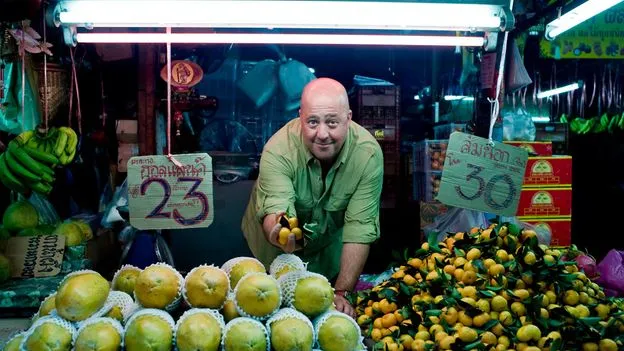 Hidangan kuliner dunia pilihan chef terkenal Andrew Zimmern