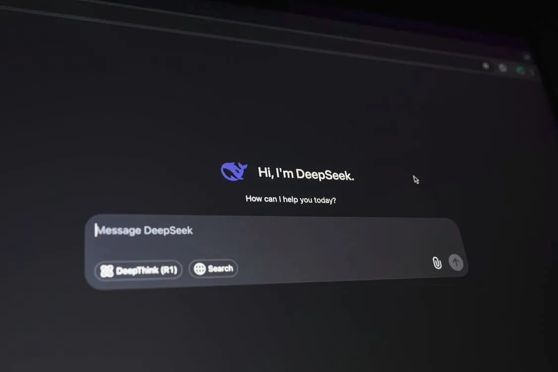 DeepSeek resmi meluncurkan model AI V4-Pro dan menyesuaikan struktur harga layanan