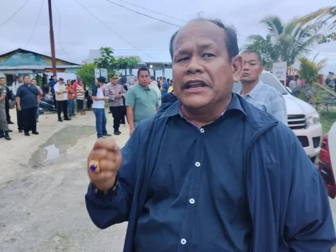 Aktivitas peninjauan potensi rumput laut di Nias Utara oleh DPRD Sumut
