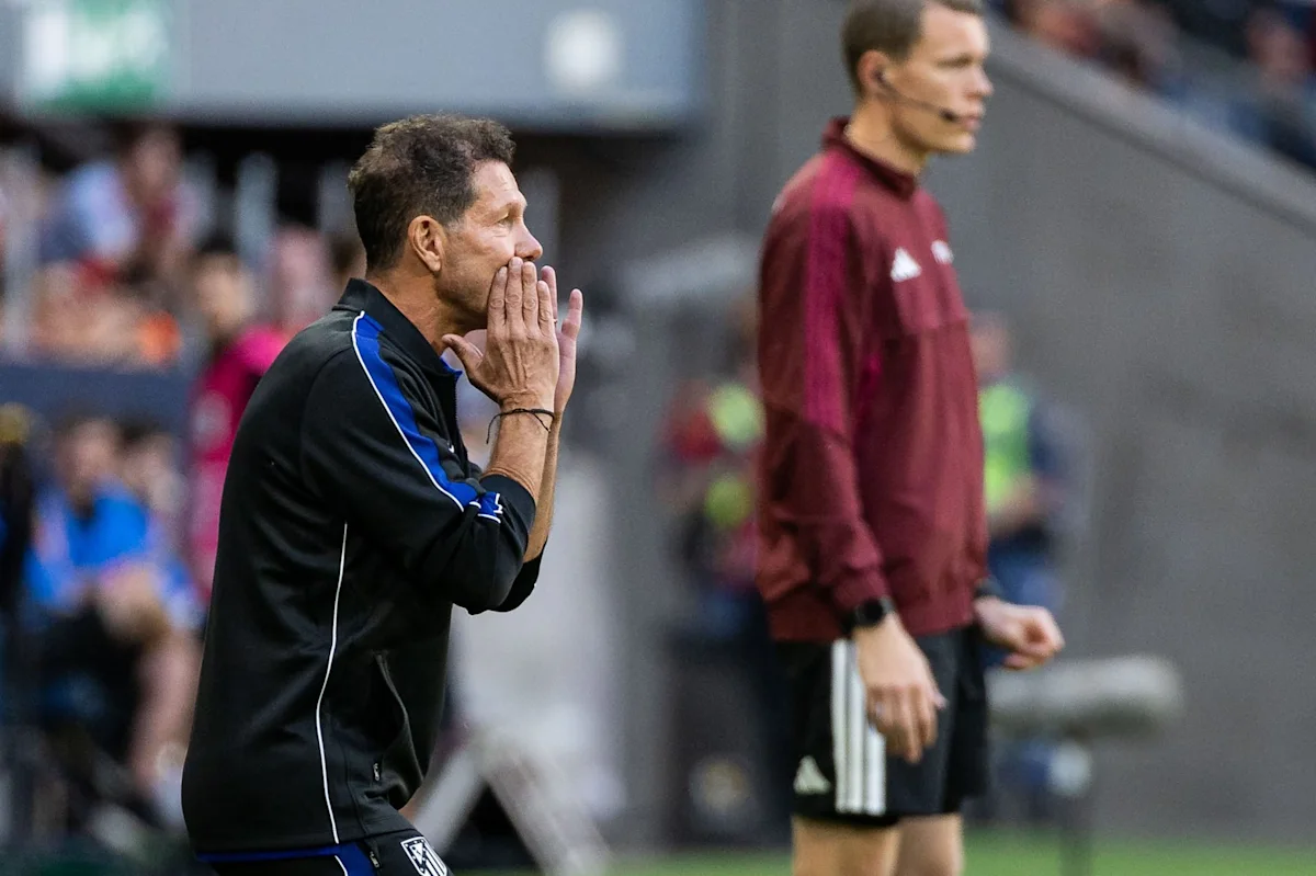 Diego Simeone pastikan Julian Alvarez tetap jadi pilar utama Atletico Madrid