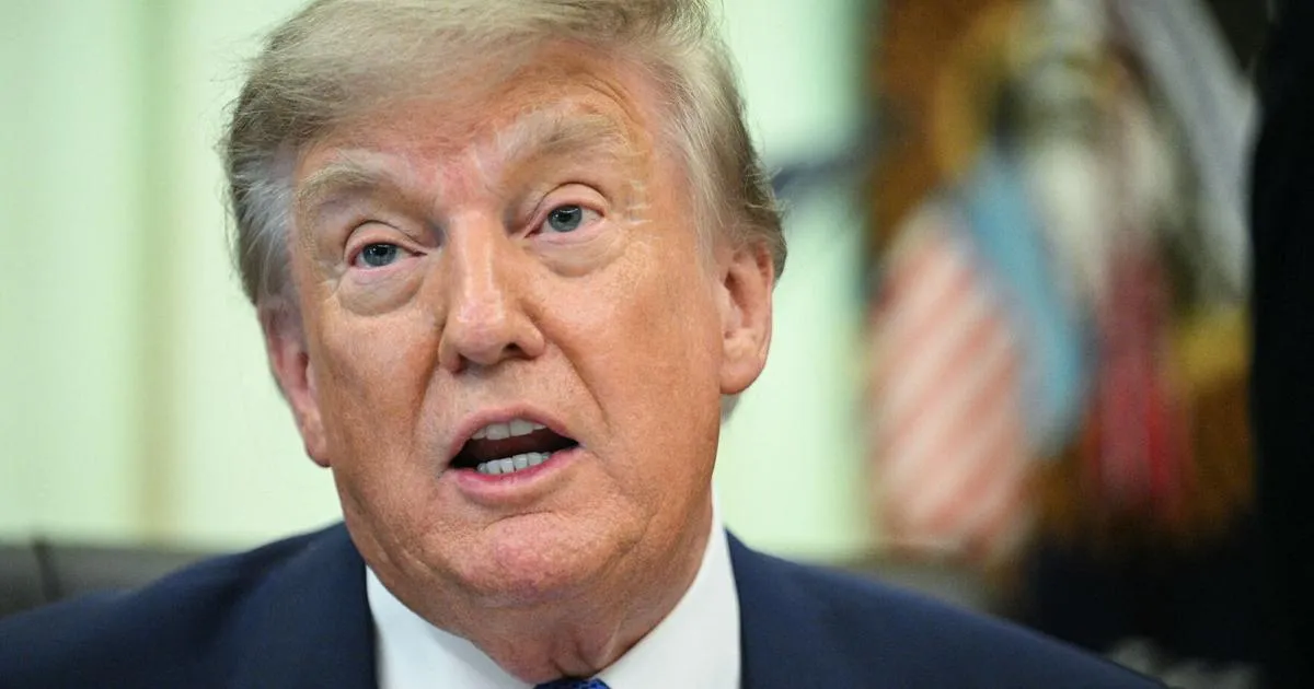 Presiden AS Donald Trump saat memberikan keterangan resmi di Gedung Putih