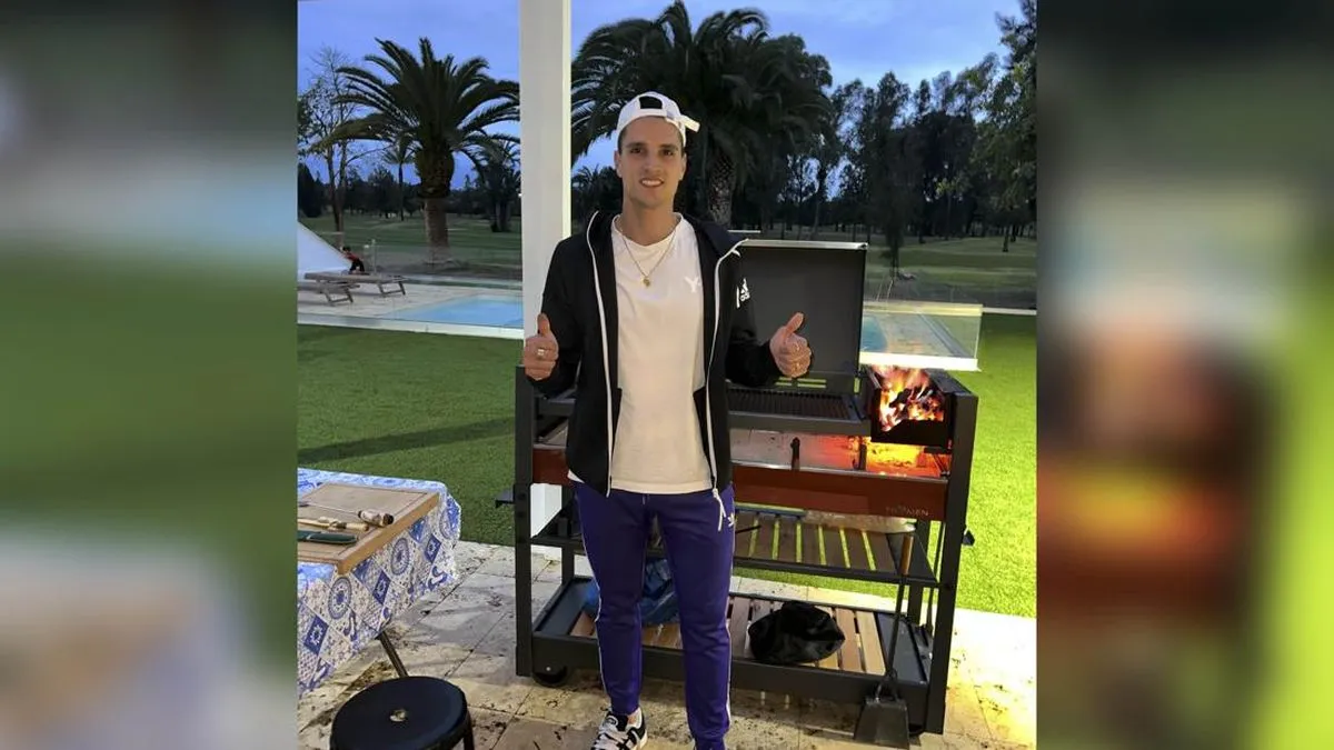 Erik Lamela mantan bintang Tottenham Hotspur yang kini menjadi kitman CF Monterrey