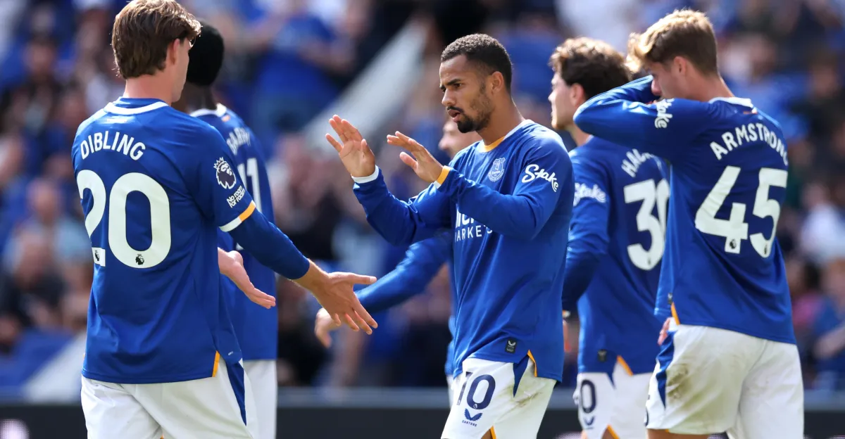 Pertandingan pramusim antara Everton melawan LOSC Lille di stadion