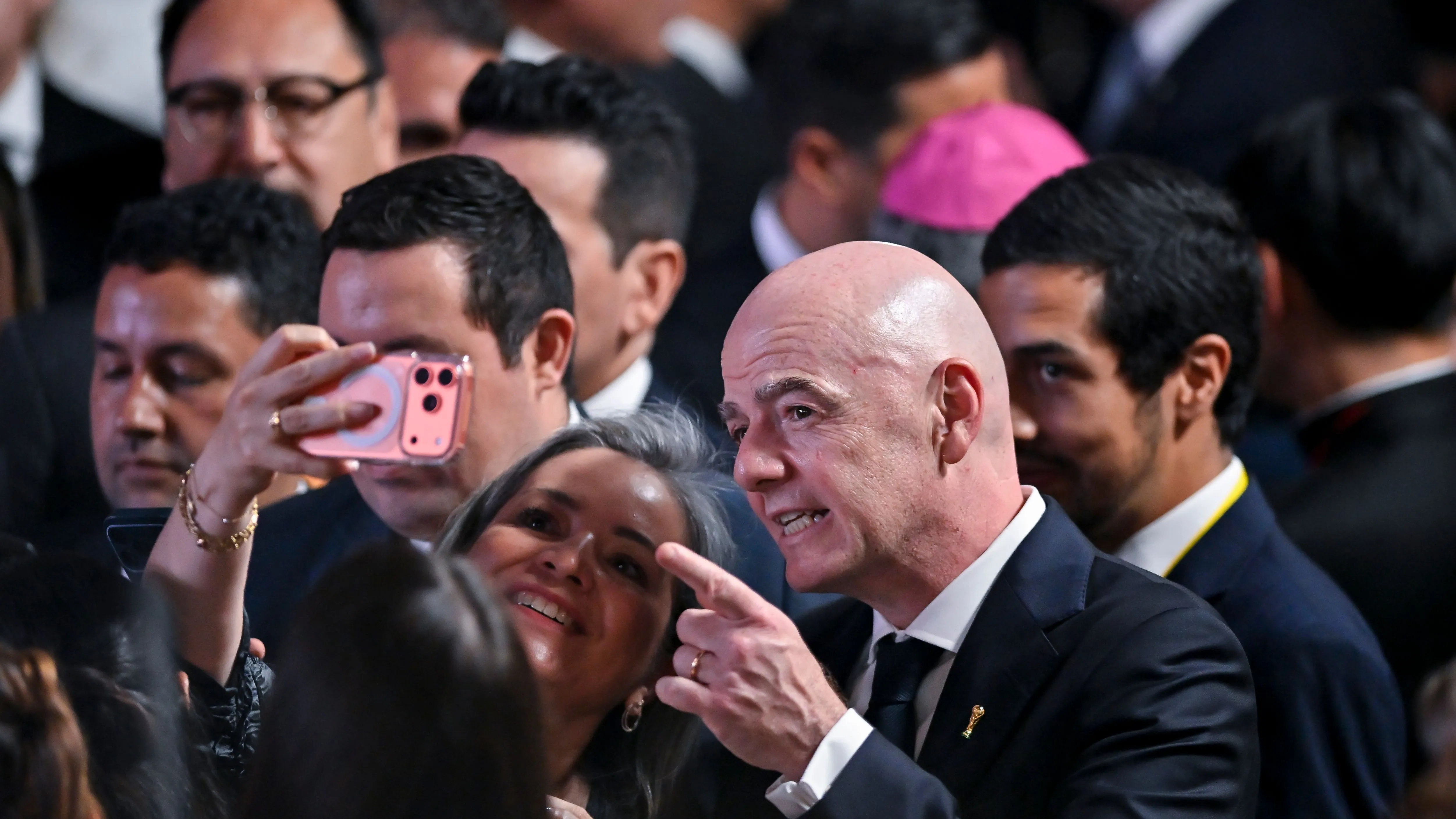 Presiden FIFA Gianni Infantino memberikan tanggapan tegas terhadap pemberitaan palsu dan tekanan politik