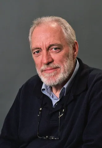 Foto resmi Daniel W. Bromley, ekonom terkemuka dan Profesor Emeritus di bidang ekonomi terapan