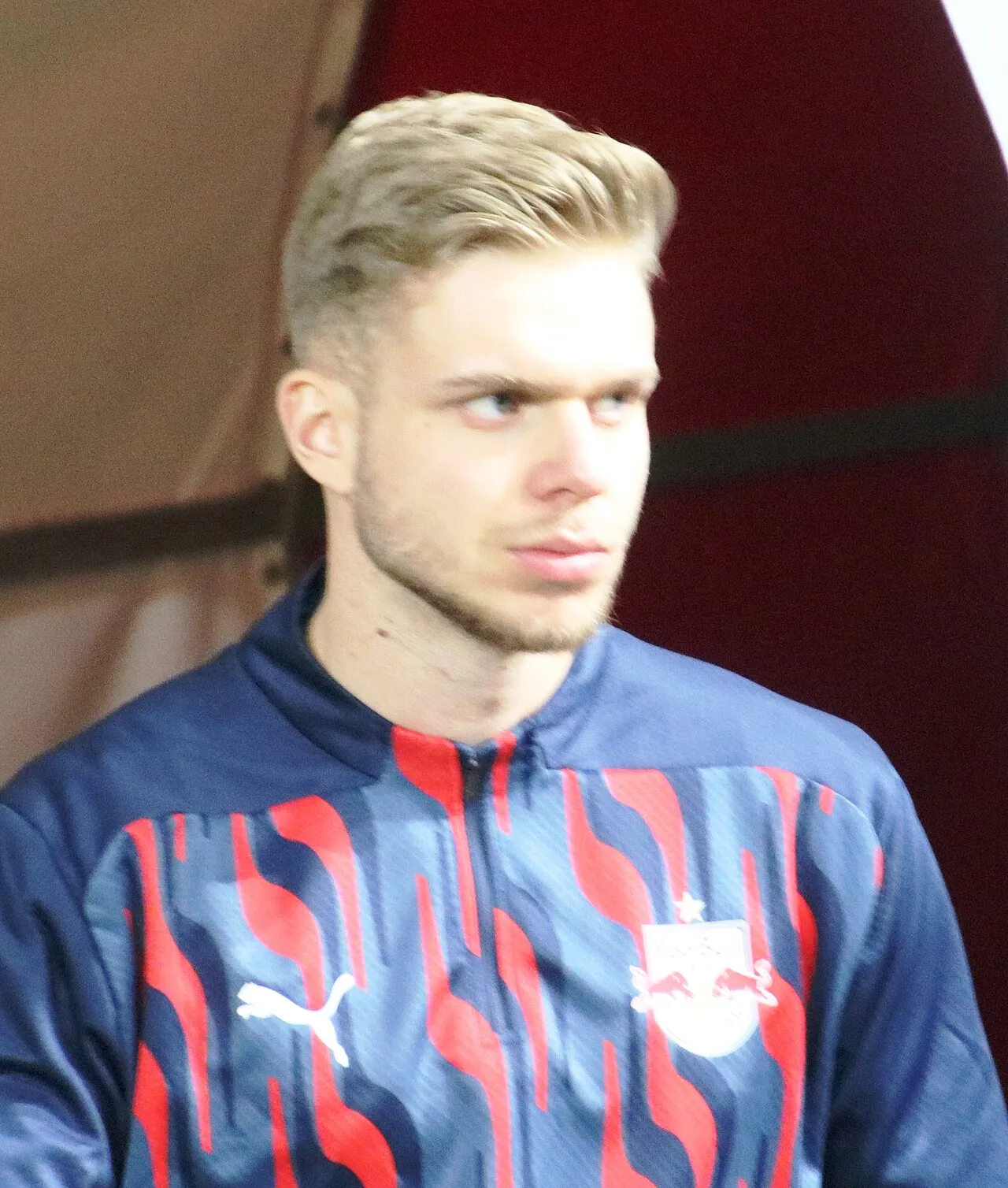 Foto resmi Leandro Morgalla, pemain sepak bola profesional asal Jerman yang berposisi sebagai bek