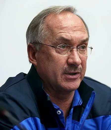 Foto Uli Stielike, mantan pemain dan manajer sepak bola profesional asal Jerman