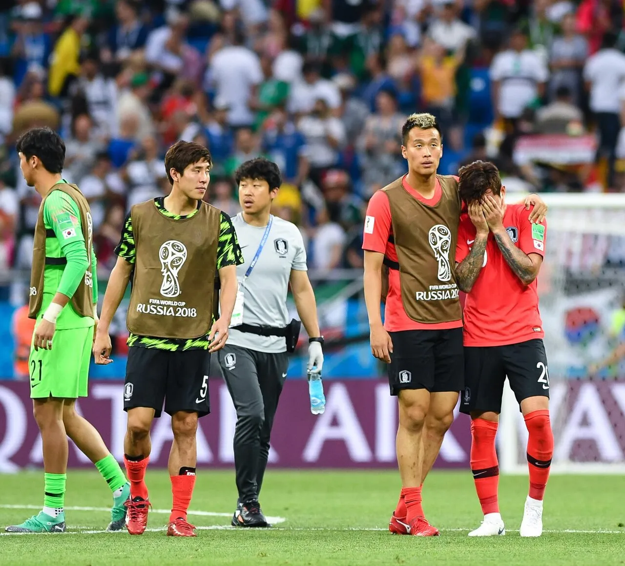 Foto Yun Young-sun mengenakan seragam tim nasional sepak bola Korea Selatan