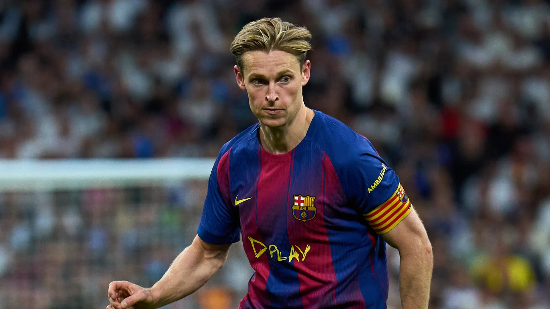 Frenkie de Jong gelandang Barcelona yang mengalami konflik terkait cedera kaki