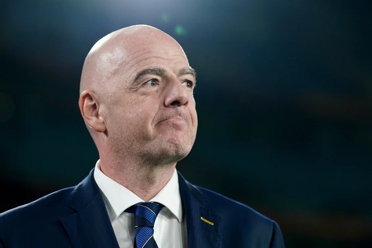 Gianni Infantino menghadapi kecaman dari Fifpro terkait rencana komersialisasi Piala Dunia