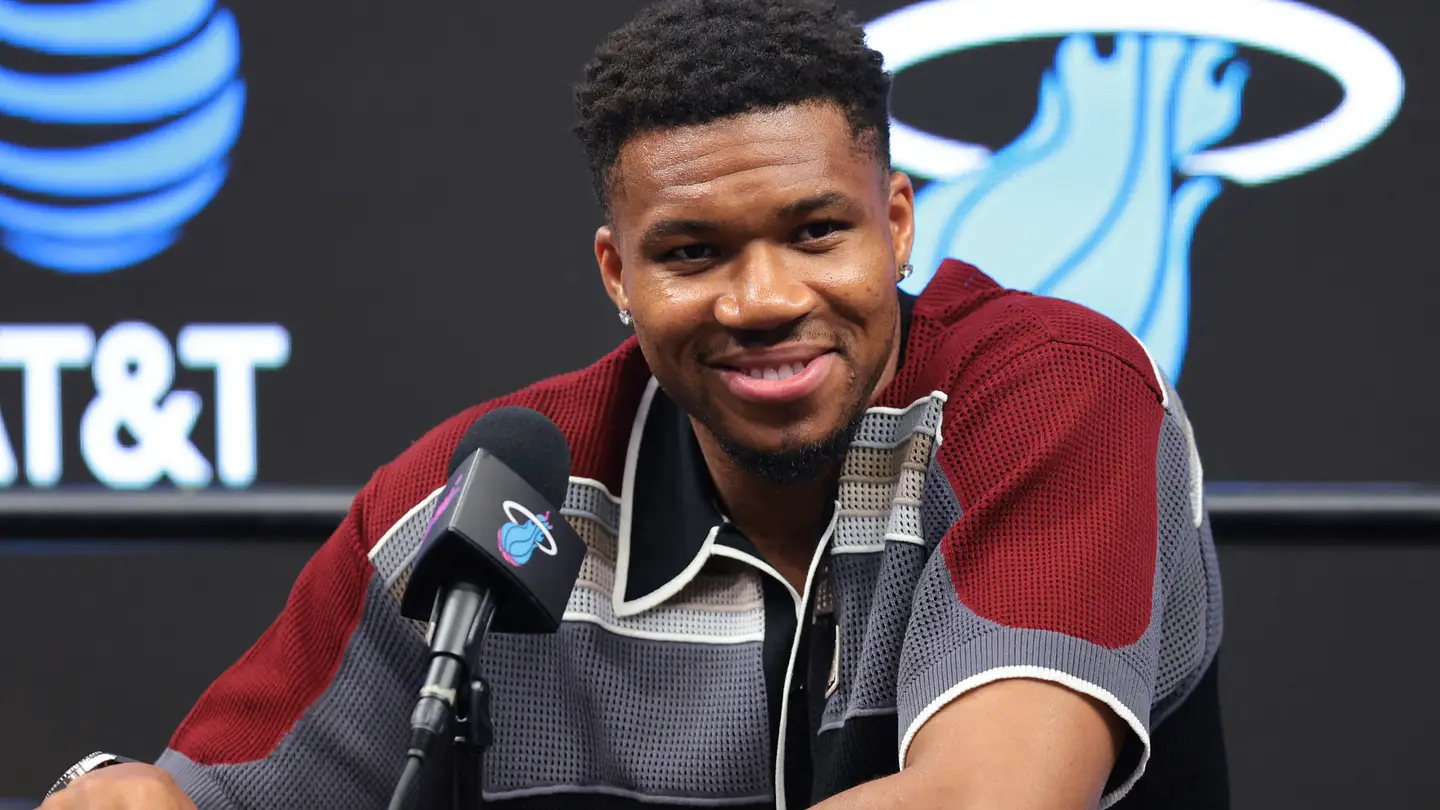 Giannis Antetokounmpo berjanji dominasi bersama Miami Heat