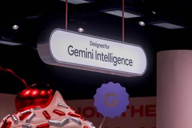 Ilustrasi logo Google dan teknologi kecerdasan buatan Gemini Flash