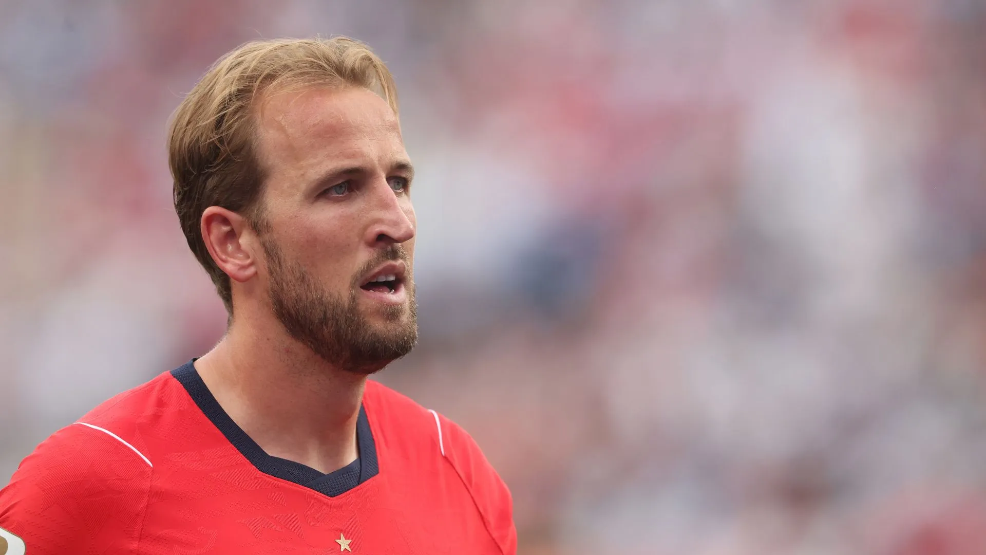 Penyerang Bayern Munich Harry Kane dalam sesi latihan klub