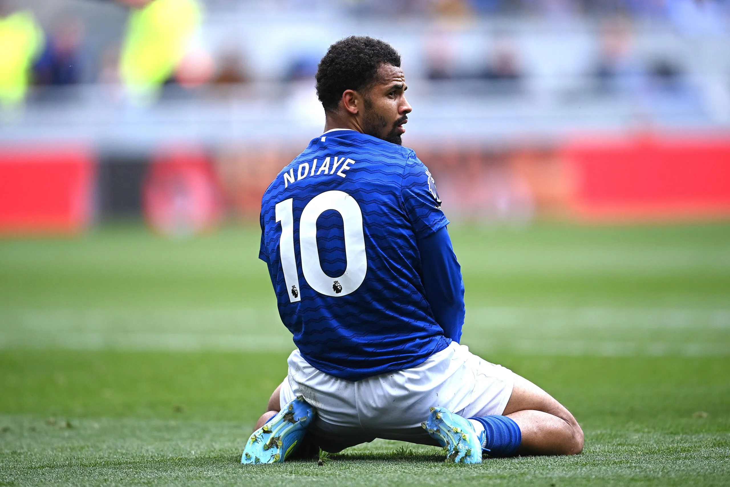 Iliman Ndiaye penyerang Everton diperebutkan Arsenal, Liverpool, dan Manchester United