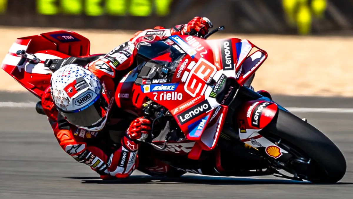 Aksi pembalap MotoGP di Sirkuit Silverstone dalam GP Inggris 2026