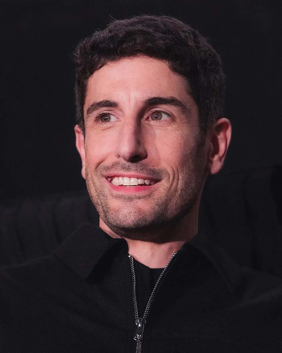 Aktor Jason Biggs saat menghadiri sebuah acara di tahun 2026